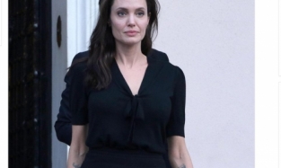 Руки Анджелины Джоли сравнили с зубочистками